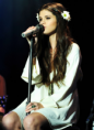 /album/nossos-idolos-/selenagomezthesceneselenagomezunicef2013-png/
